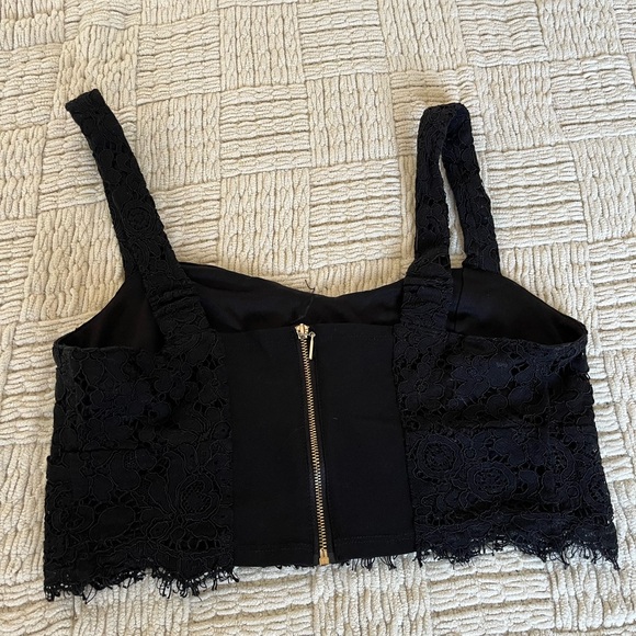 Black lace skirt and crop set from dynamite - Picture 4 of 6